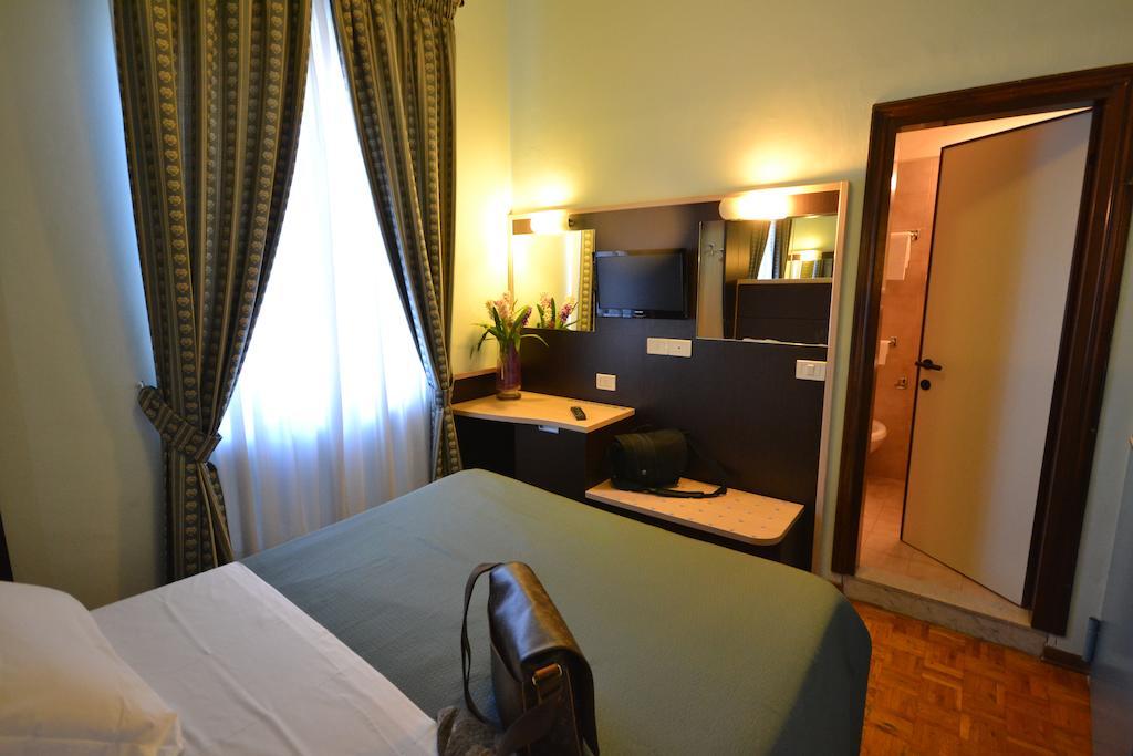 Hotel Il Castello Ασίζη Εξωτερικό φωτογραφία
