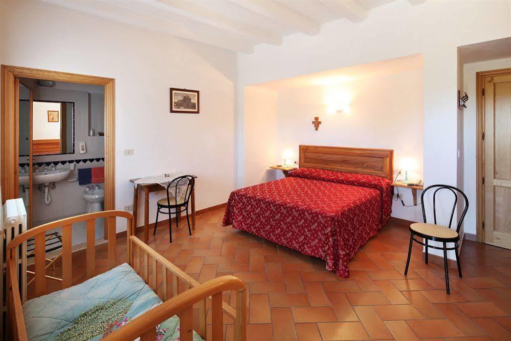 Hotel Il Castello Ασίζη Εξωτερικό φωτογραφία