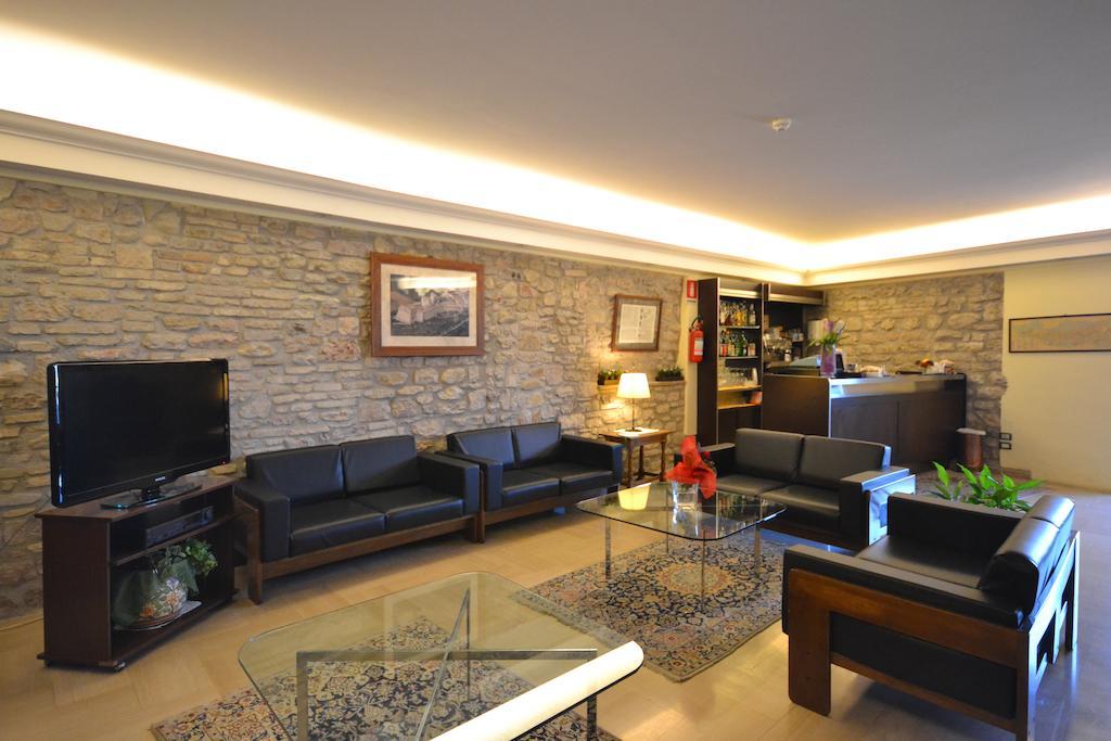 Hotel Il Castello Ασίζη Εξωτερικό φωτογραφία