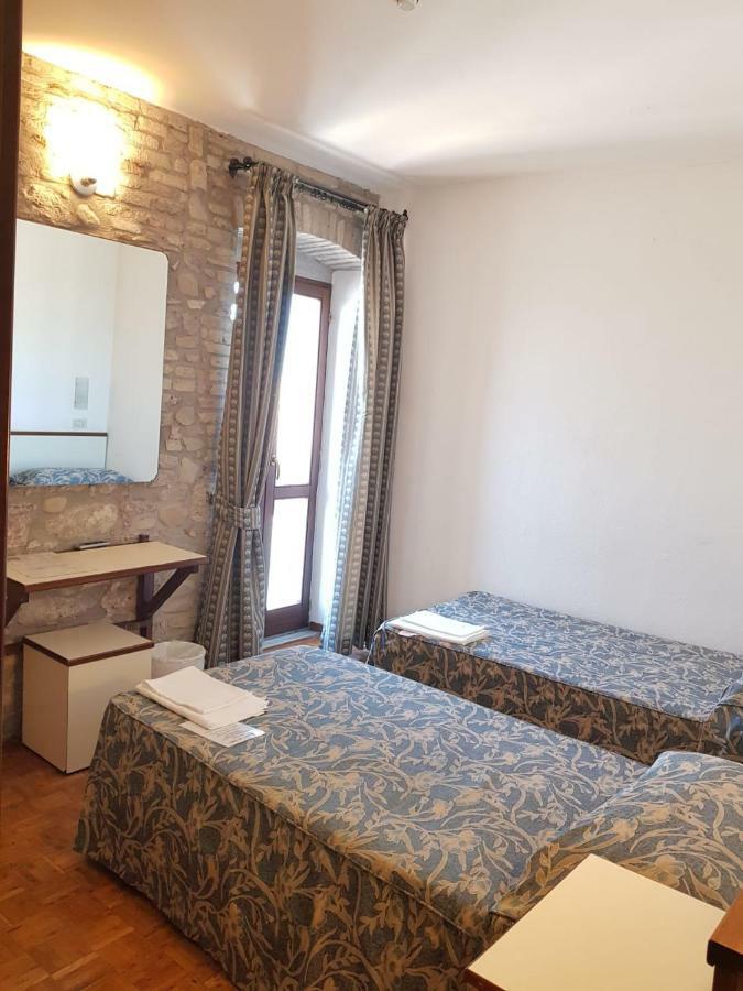 Hotel Il Castello Ασίζη Εξωτερικό φωτογραφία